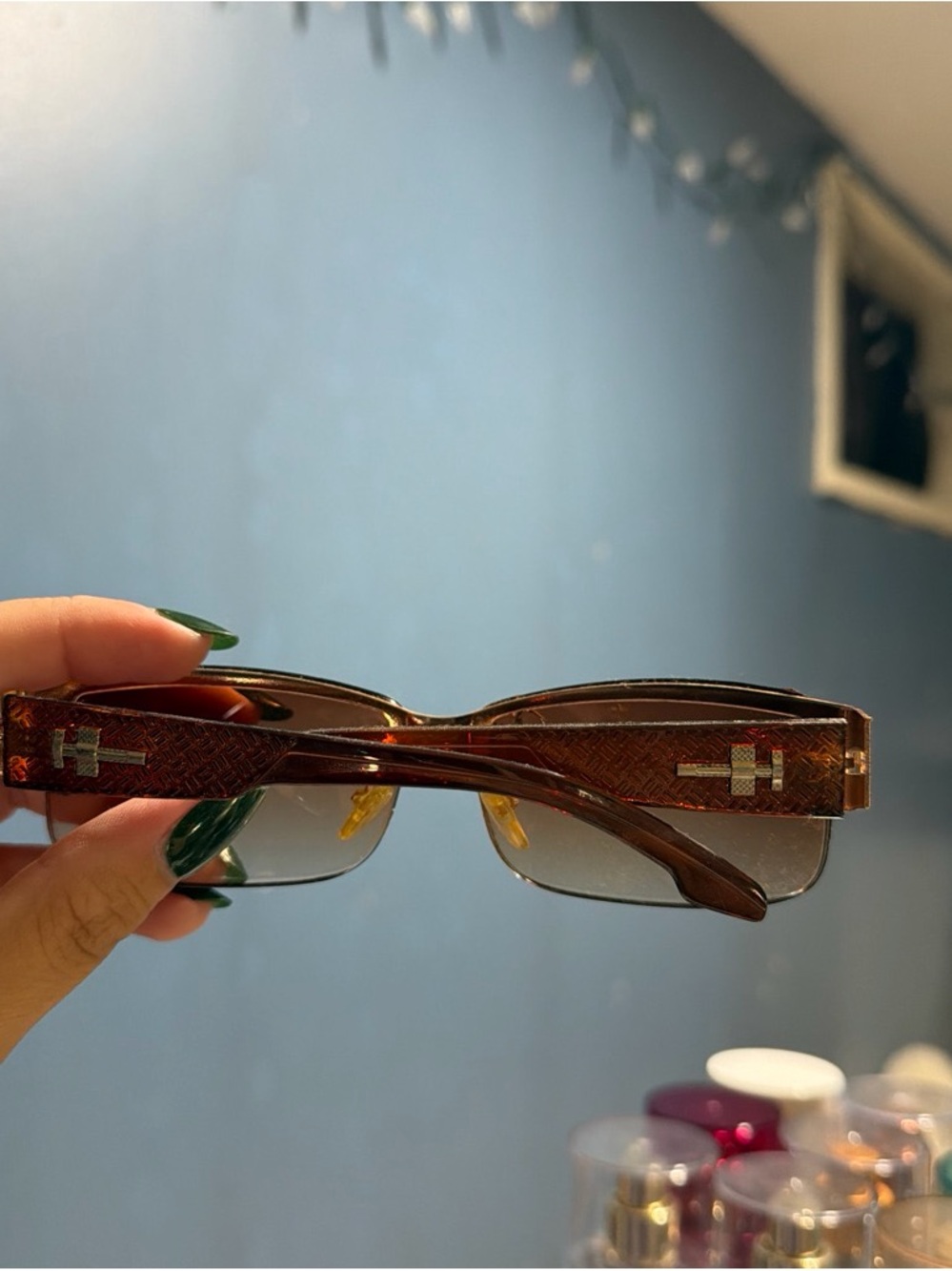 Womans Brown Designer-Style Rectangular Sunglasses